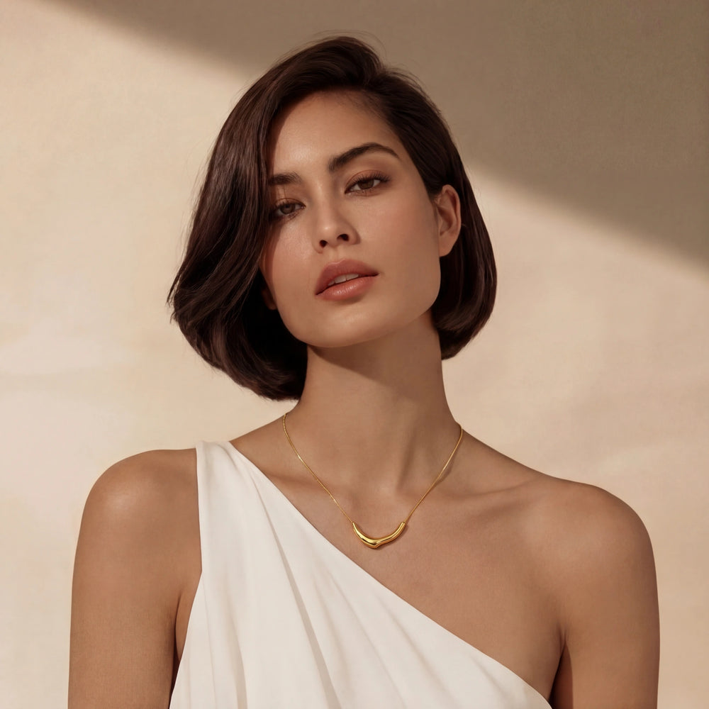 Curve Statement Necklace